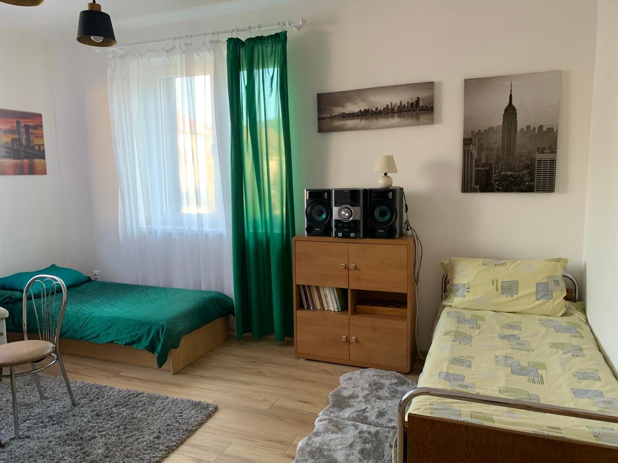 מלון Slovenska Lupca Mnichov Dvor מראה חיצוני תמונה
